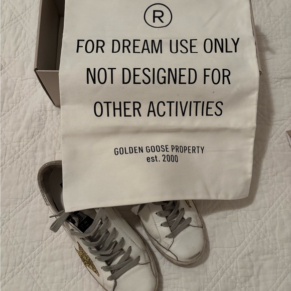 Golden Goose Superstar white gold glitter low top sneakers. Size 37. Like new. - Picture 3 of 12